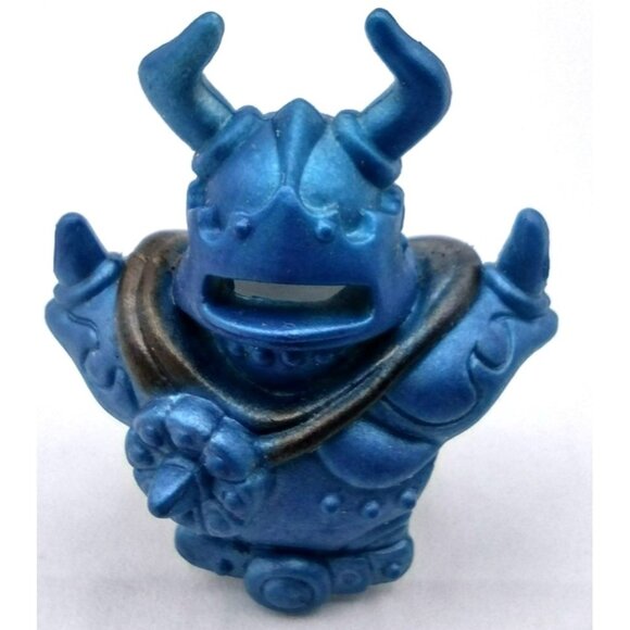 Armor Cowls Imaginext Character Toy Plastic Accessories Vintage Lot 4 piece - Picture 5 of 15